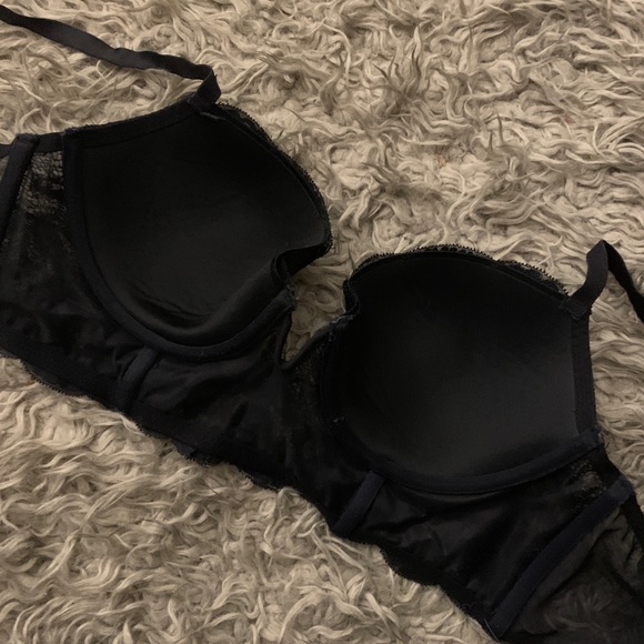 LA SENZA crop bra | size 34D - Picture 4 of 5